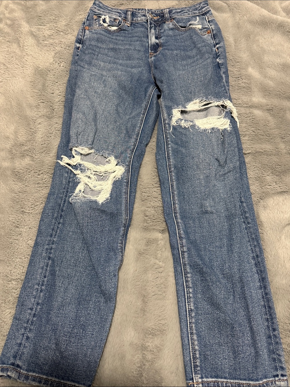 American Eagle Outfitters Distressed Blue Ripped Jeans